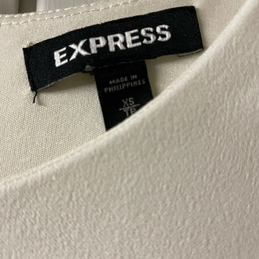 Express Women's Dress XS Midi Ivory Swing Long Sleeve A-Line Round Neck - Picture 3 of 7